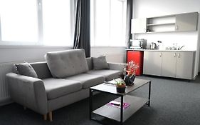 Luana Airport Apartments #9